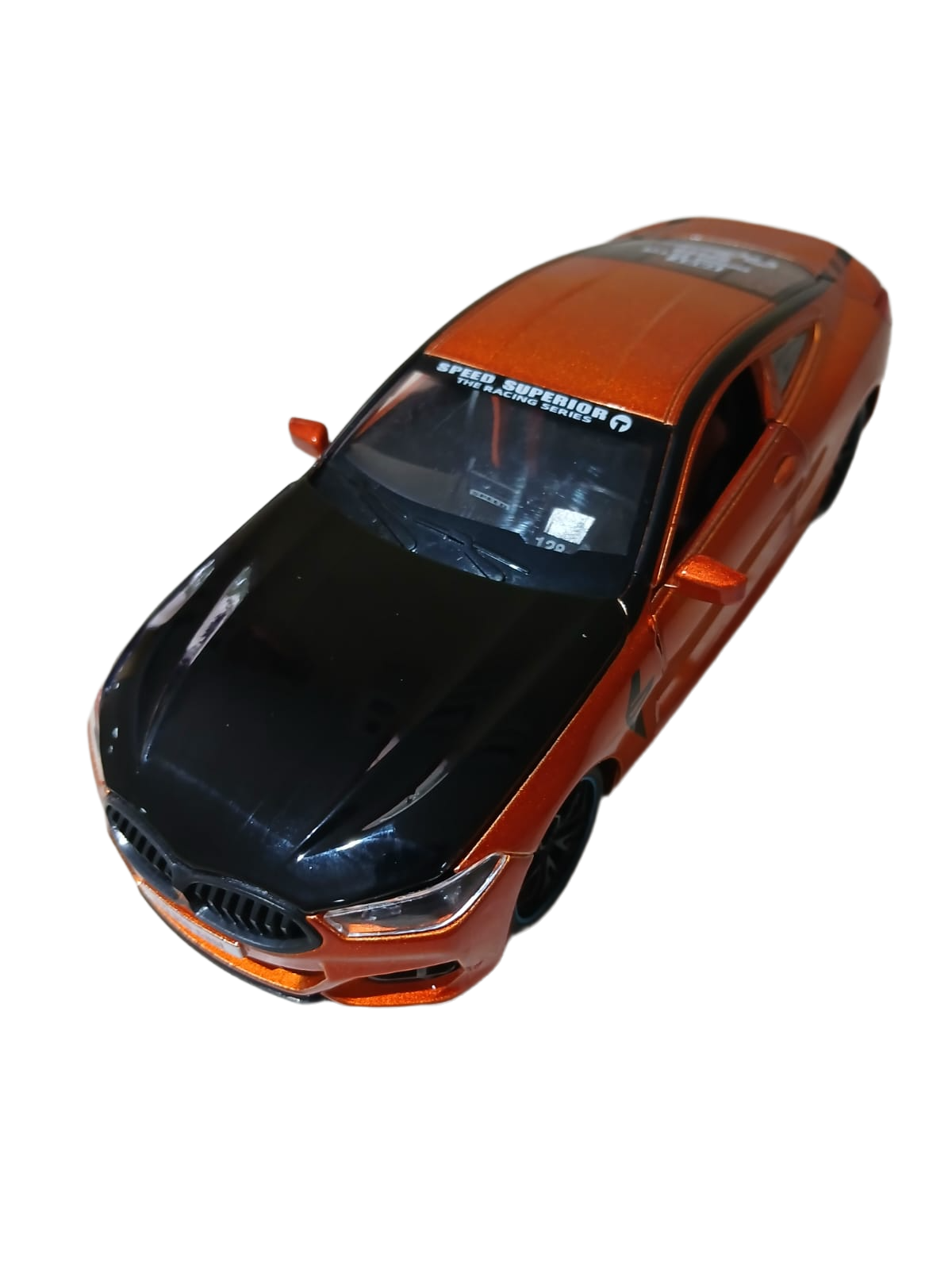 Bmw M850i Model 1:24 Scale (3 Assorted Colors, Sold As Single)