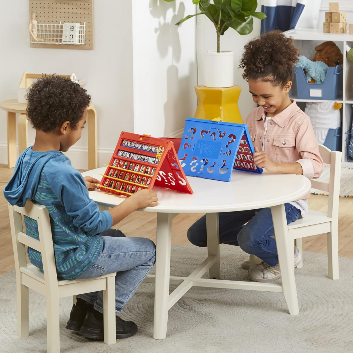 Hasbro Gaming Guess Who?