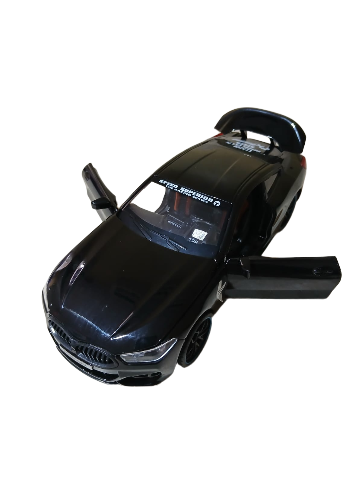 Bmw M850i Model 1:24 Scale (3 Assorted Colors, Sold As Single)