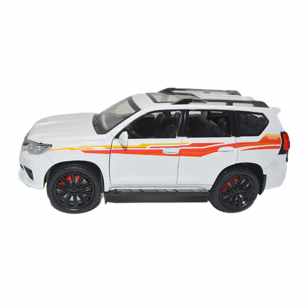 Toyota Prado 2023 Model 1:22 Scale (2 Assorted Colors, Sold As Single)