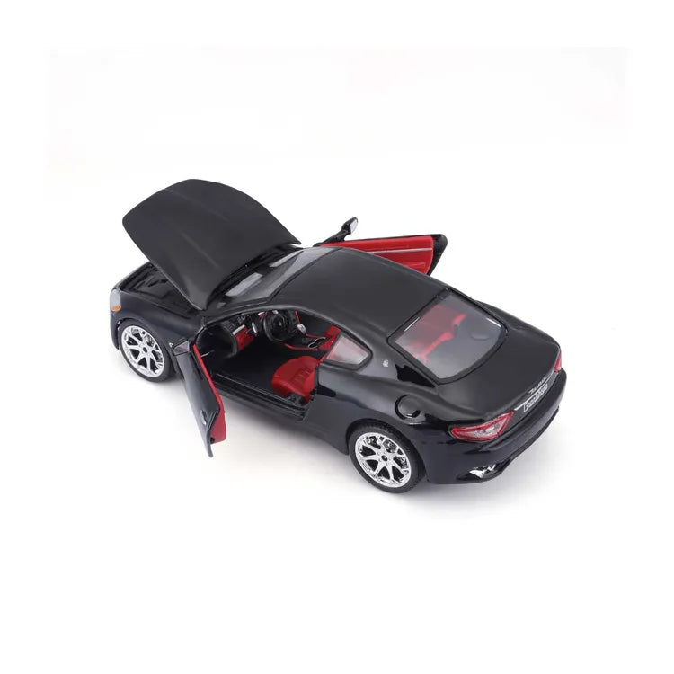 Bburago Maserati Granturismo Model 1:24 Scale