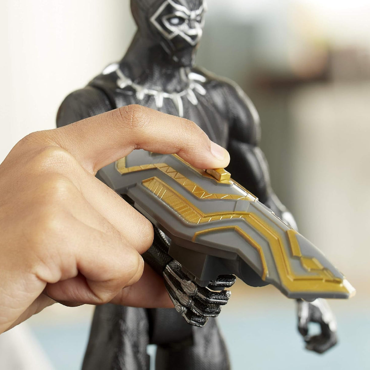 Marvel Avengers Titan Hero Series Blast Gear Black Panther