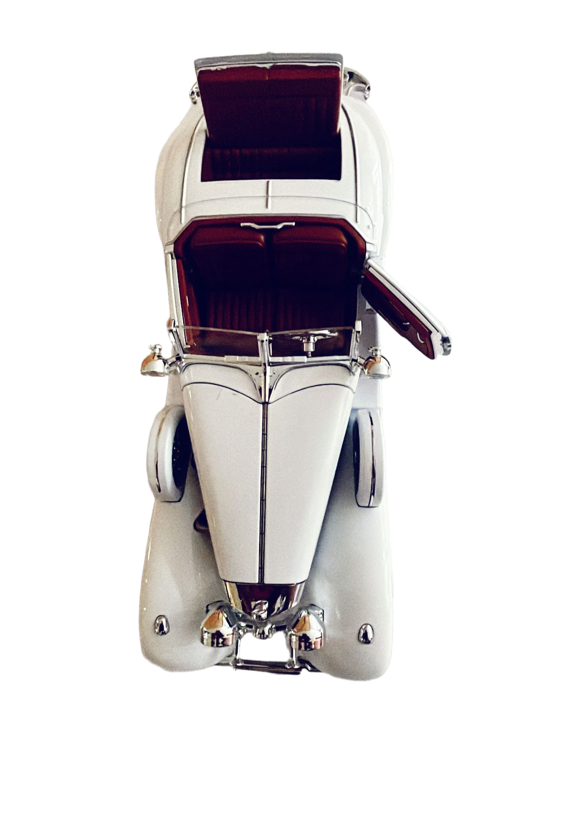 Mercedes-Benz 500k Model 1:18 Scale (2 Assorted Colors, Sold As Single)