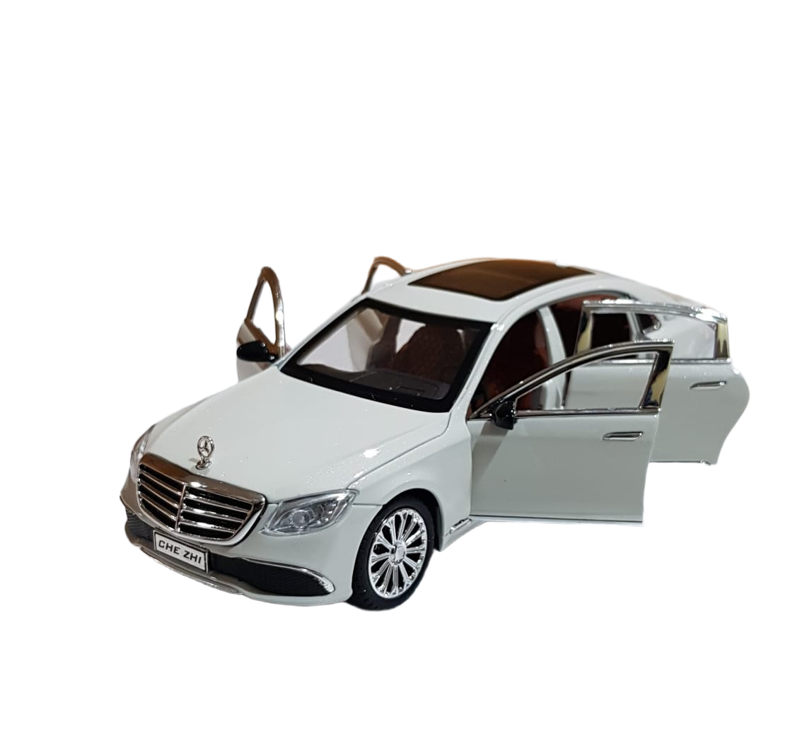 Mercedes-Benz E300 AMG Diecast Car 1:24