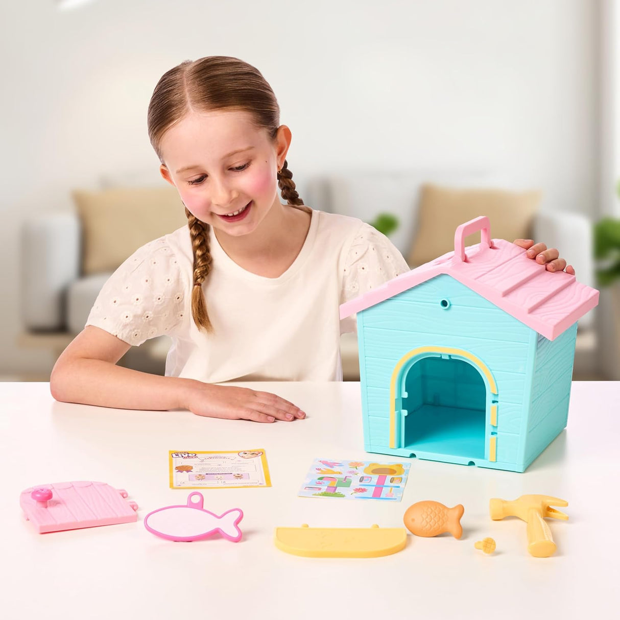 Little Live Pets My Kitty's Home Mini Playset Mystery Plush Toy 1 Of 3 Kittens To Discover Build Decorate And Reveal 10.3cm/4in Tall Plush Incl