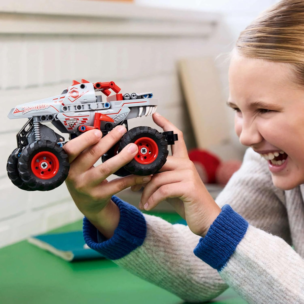 Lego Technic 42200 Monster Jam Thunderroarus Pull-Back