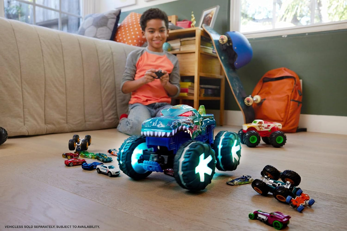 Hot wheels monster trucks power smashers HW mega wrex alive RC