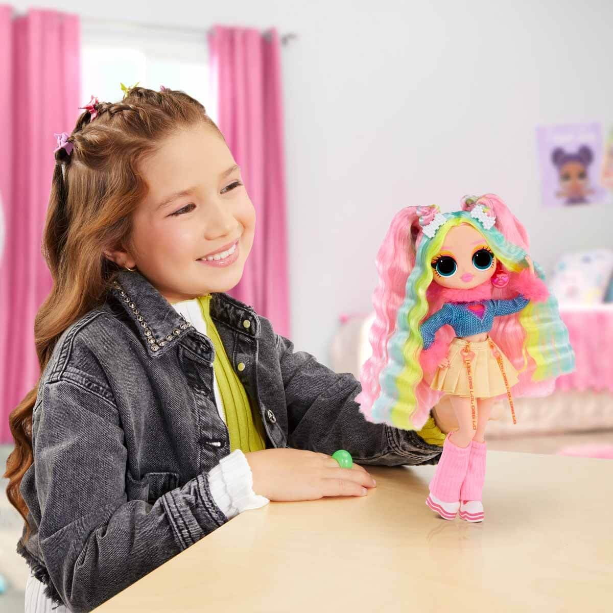 LOL Surprise OMG Sunshine Makeover Fashion Doll - BUBBLEGUM DJ - Includes UV Colour Change in the Sun, Multiple Surprises, and Fabulous Acce