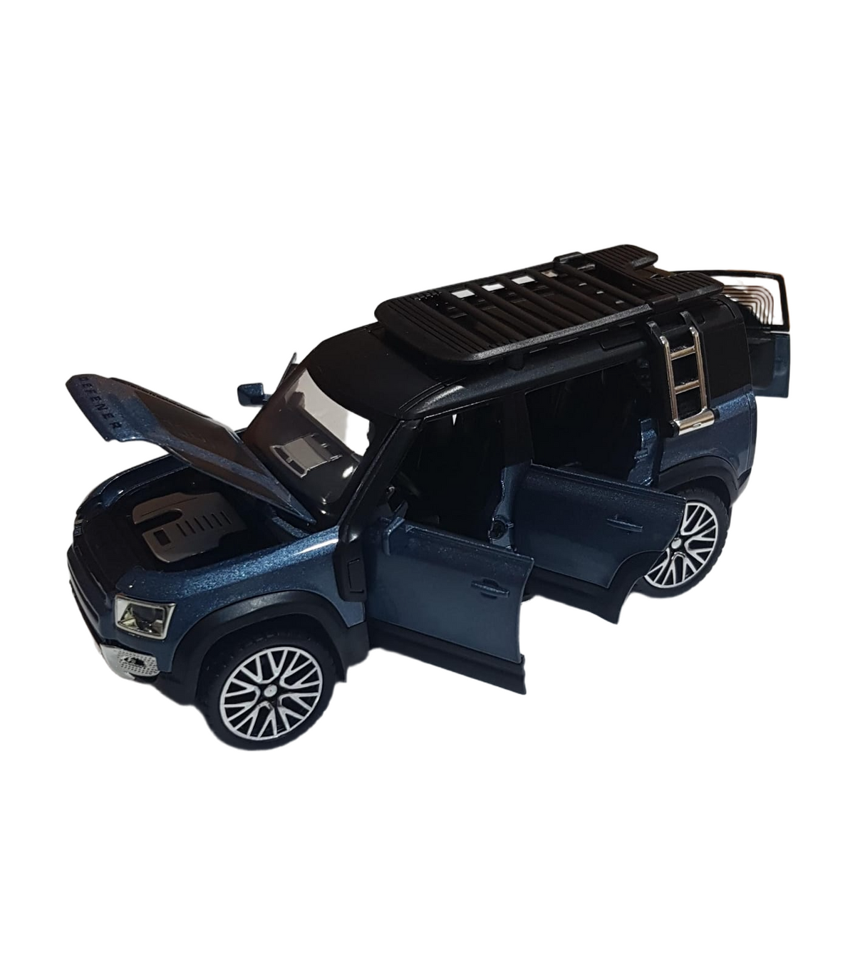 Land Rover Defender Model 1:32 Scale (4 Assorted Colors, Sold As Single)