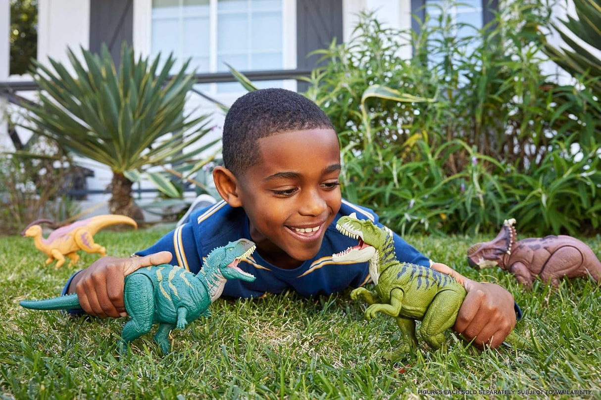 Jurassic World Wild Roar Ceratosaurus Dinosaur Action Figure