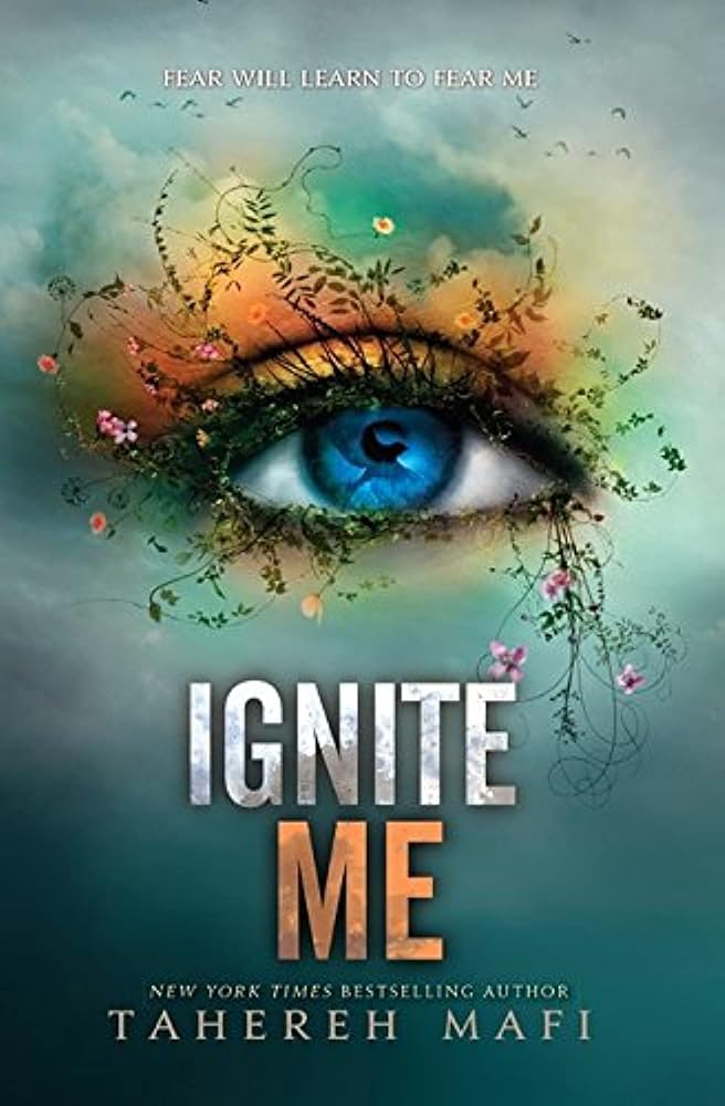 Book cover image of Ignite Me (Shatter Me Book 3)