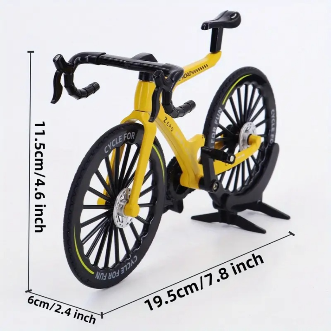 1:8 Scale Die-Cast Alloy Road Bike Model (Assorted colors, Sold as Single)