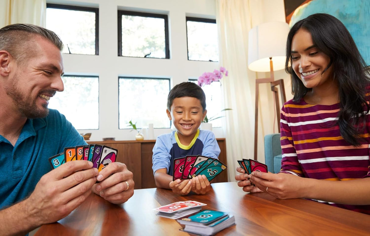 UNO Flip 2–10 Players (Ages 7+)
