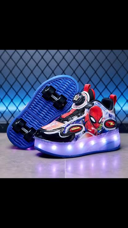 Spider-Man Roller Skate Shoes with LED Lights – Size 28–37