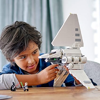 LEGO Star Wars Imperial Shuttle (660 Pieces) - 75302