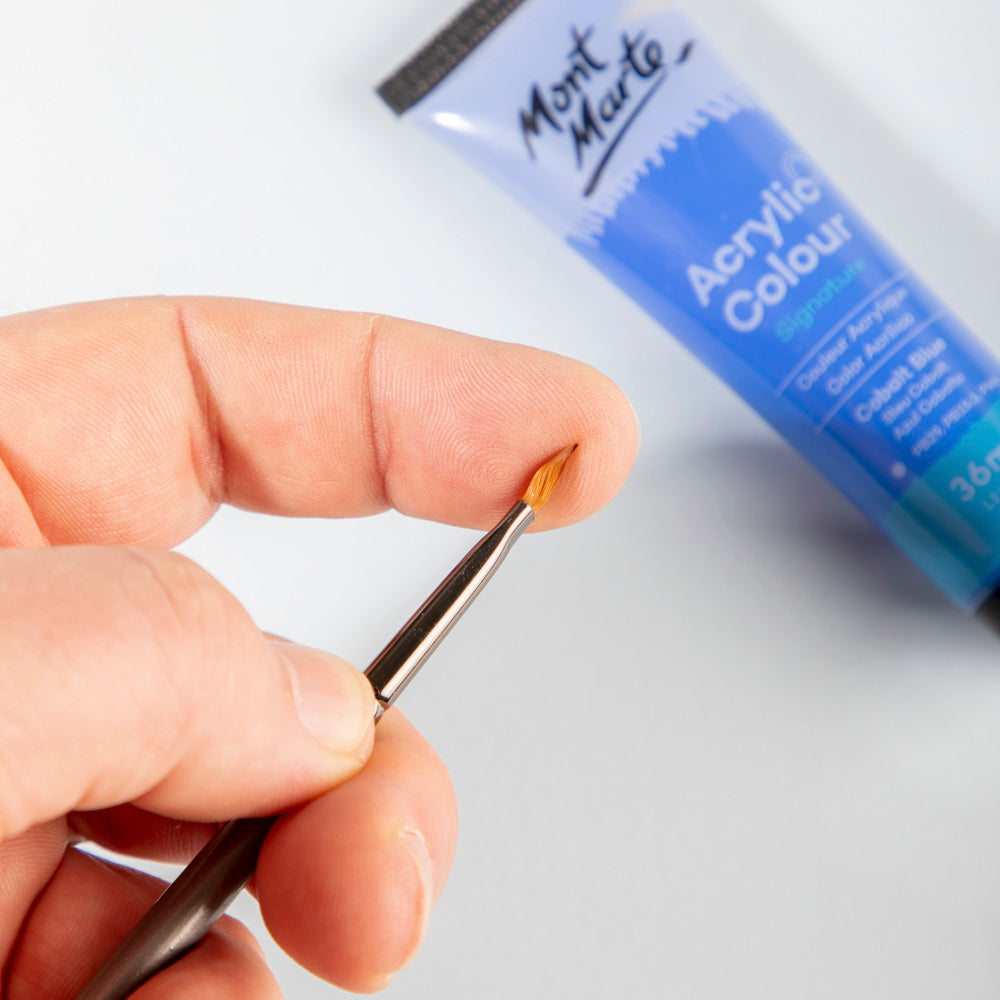 Mont Marte Artist Acrylic Brush Premium Taklon Filbert 2