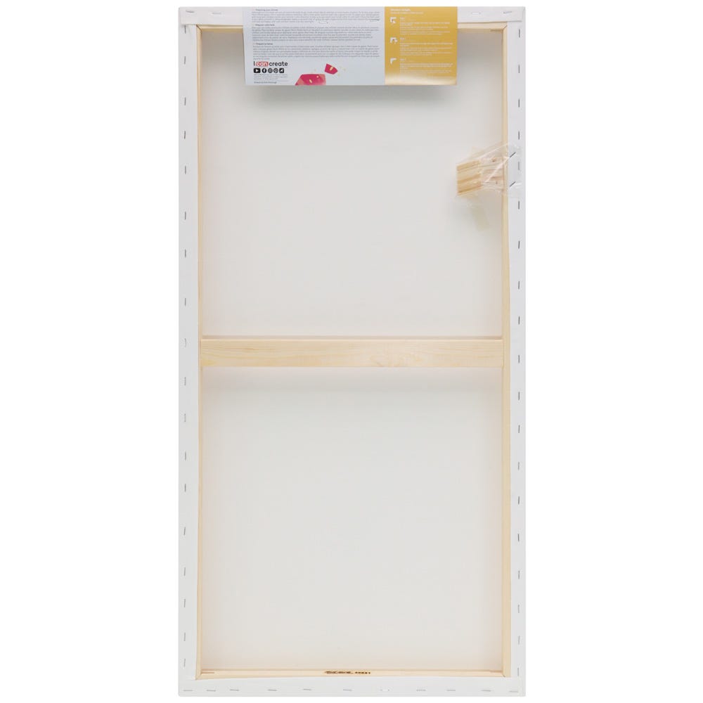 Mont Marte Double Thick Studio Canvas Pine Frame 45 7 X 91 4Cm 18 X 36