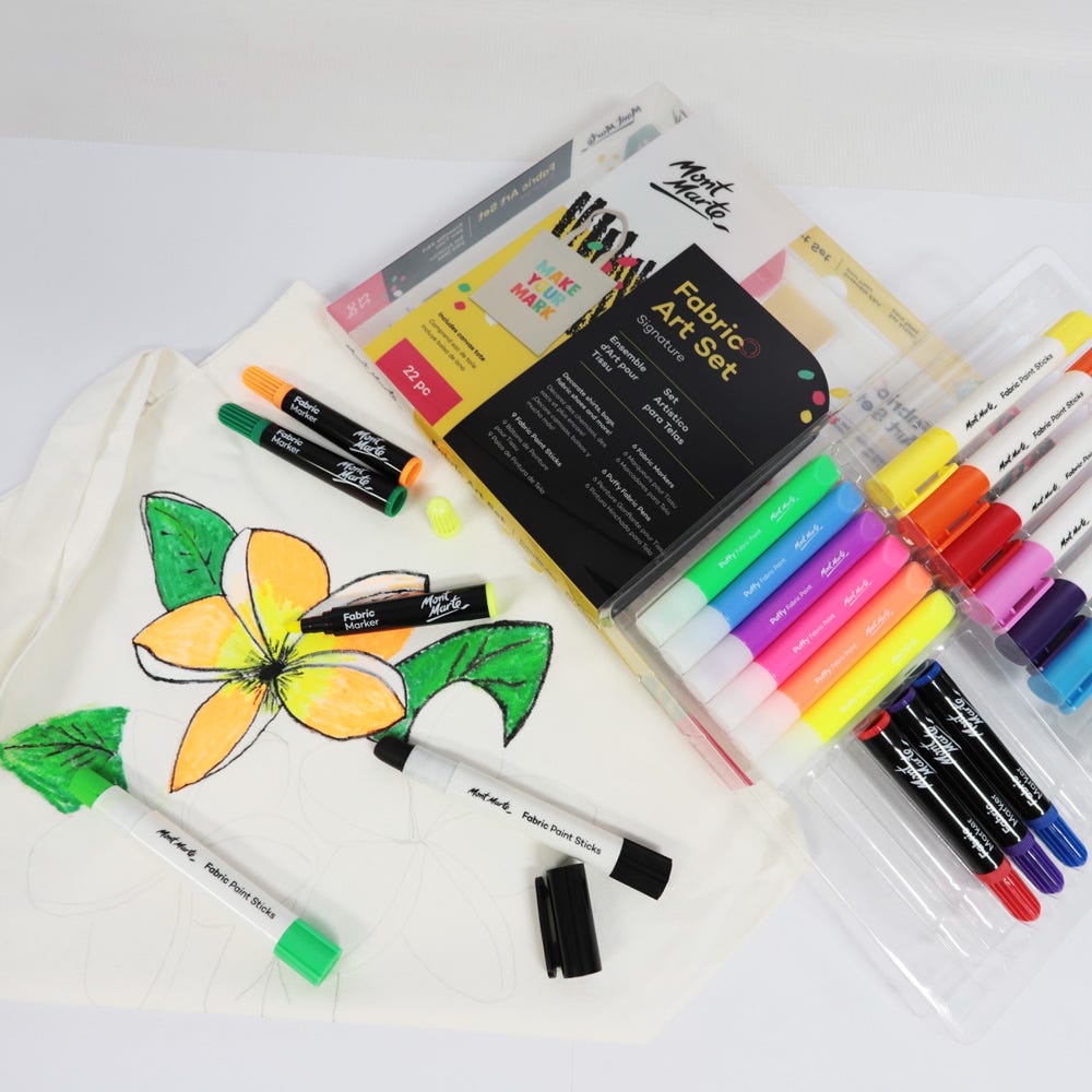 Mont Marte Fabric Art Set Signature 22Pc