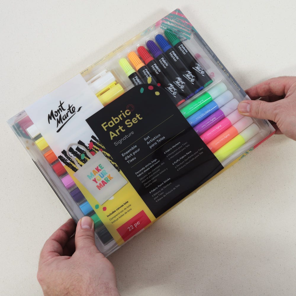 Mont Marte Fabric Art Set Signature 22Pc