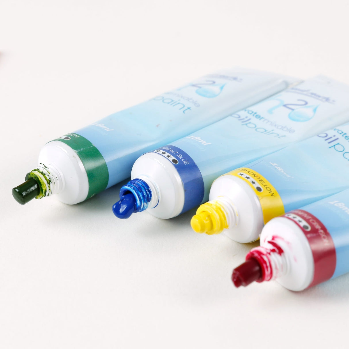 Mont Marte Water Mixable Oil Paint Set Premium 36Pc X 18Ml 0 6Oz