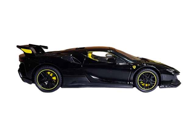 Koenigsegg Gemera 1:24 Diecast Model Car