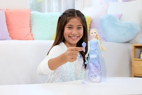 Disney Frozen Spin & Reveal Elsa Fashion Doll Set