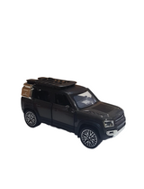 Land Rover Defender Model 1:32 Scale (4 Assorted Colors, Sold As Single)