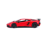 Bburago Lamborghini Aventador Red  1:24 Scale