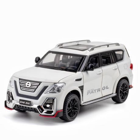 Nissan Patrol Model 1:24 (Assorted colors, sold as single)