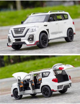 1:24 NISSAN PATROL SUV DIECAST MODEL CAR ASST 2