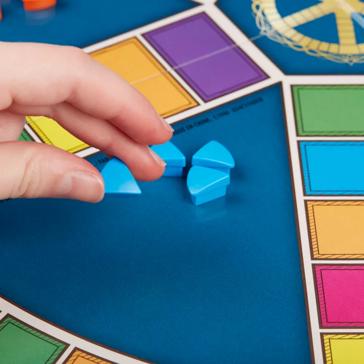 Hasbro Gaming Trivial Pursuit Classic Edition