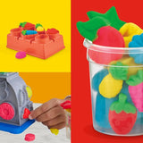 Play-Doh Smoothie Mixer Playset with 5 Cans and 2 Cups