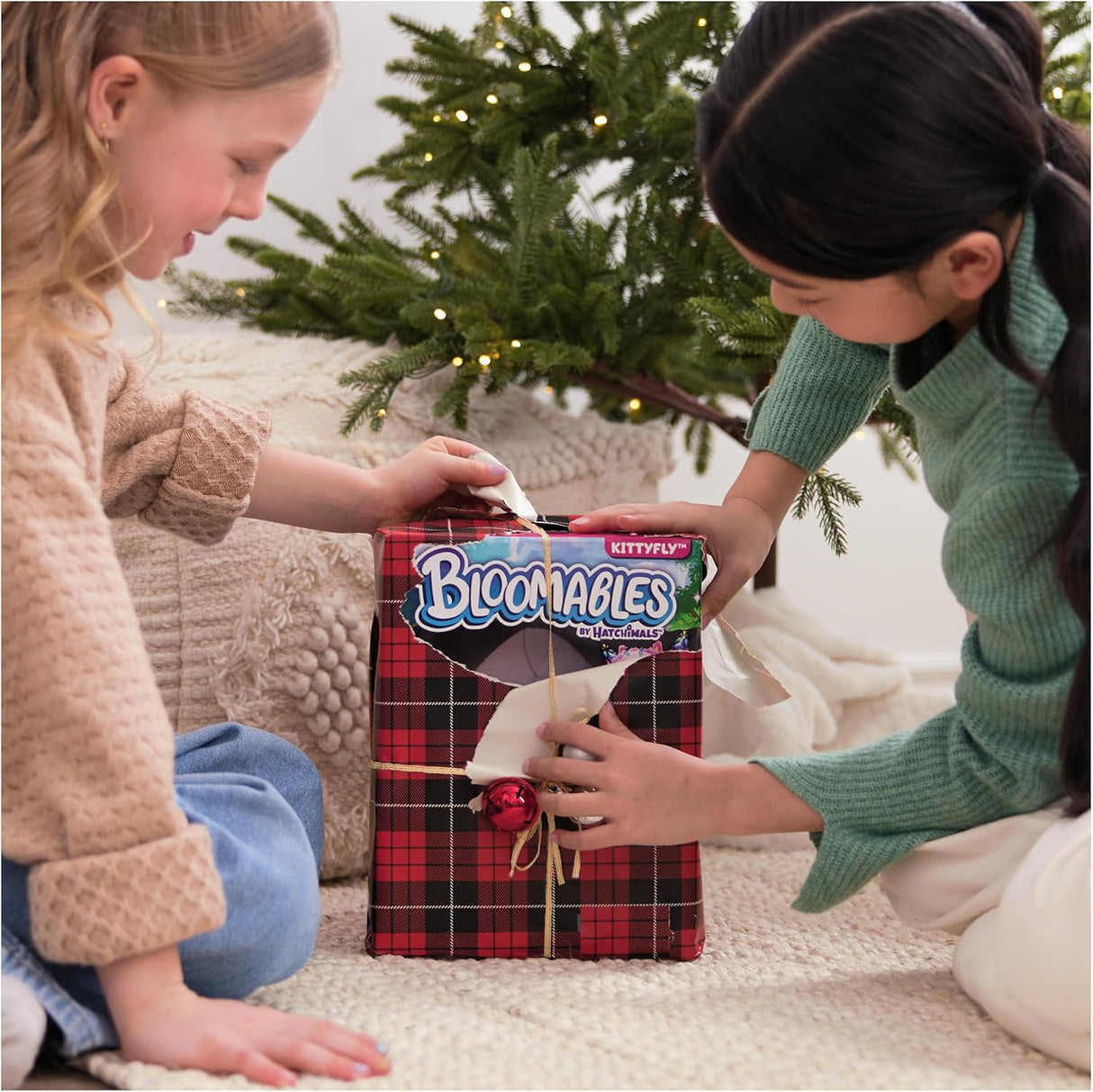 Hatchimals Bloomables Kittyfly Interactive Toy