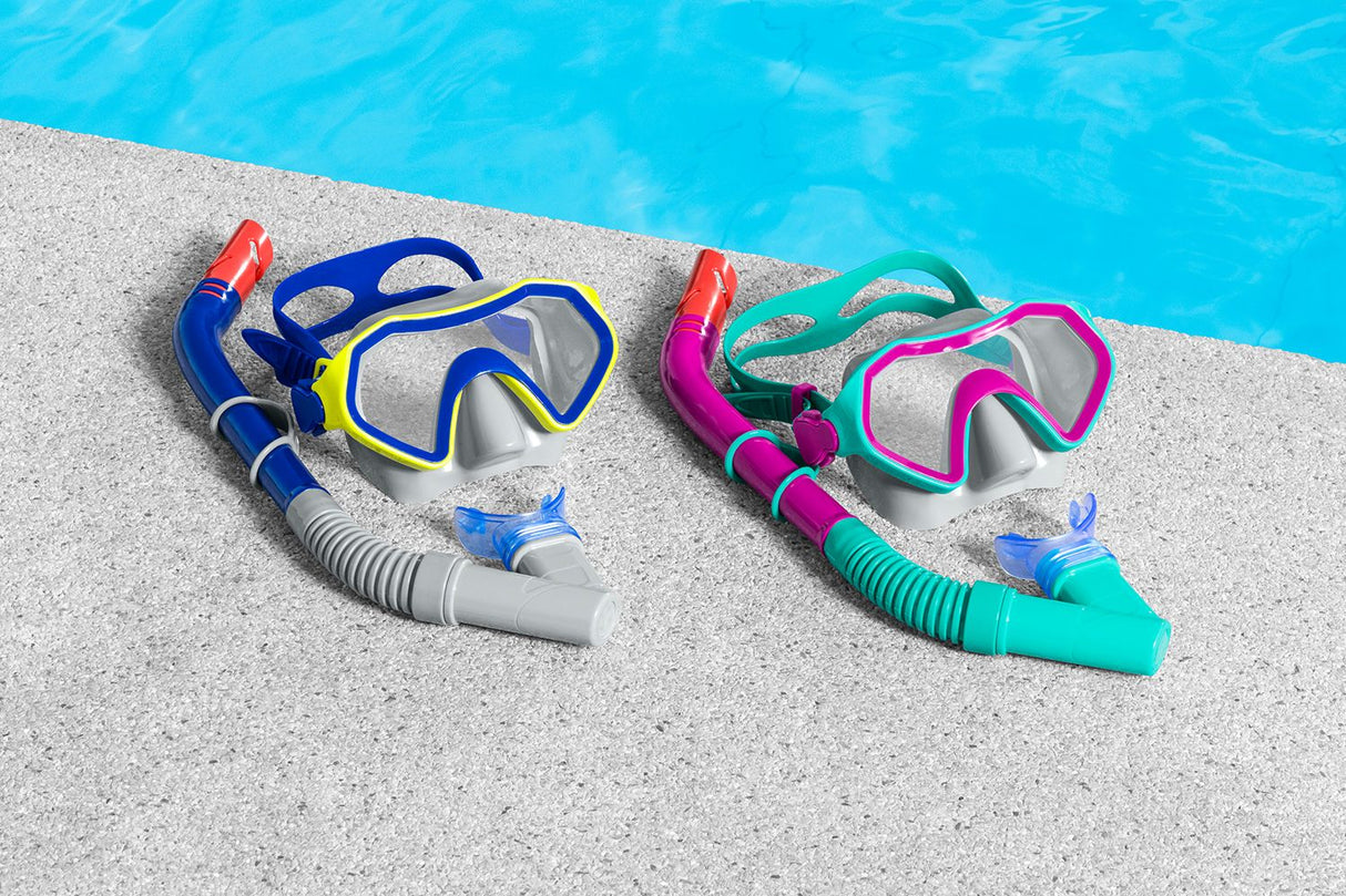 Bestway Sparkling Sea Set 7+ (Assorted Colors, Sold As Single)