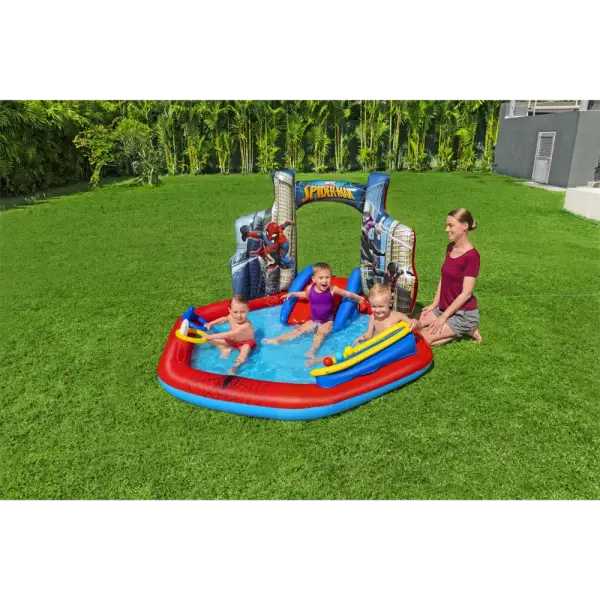 Spider-Man Inflatable Play Center 2.11 m x 2.06 m x 1.27 m