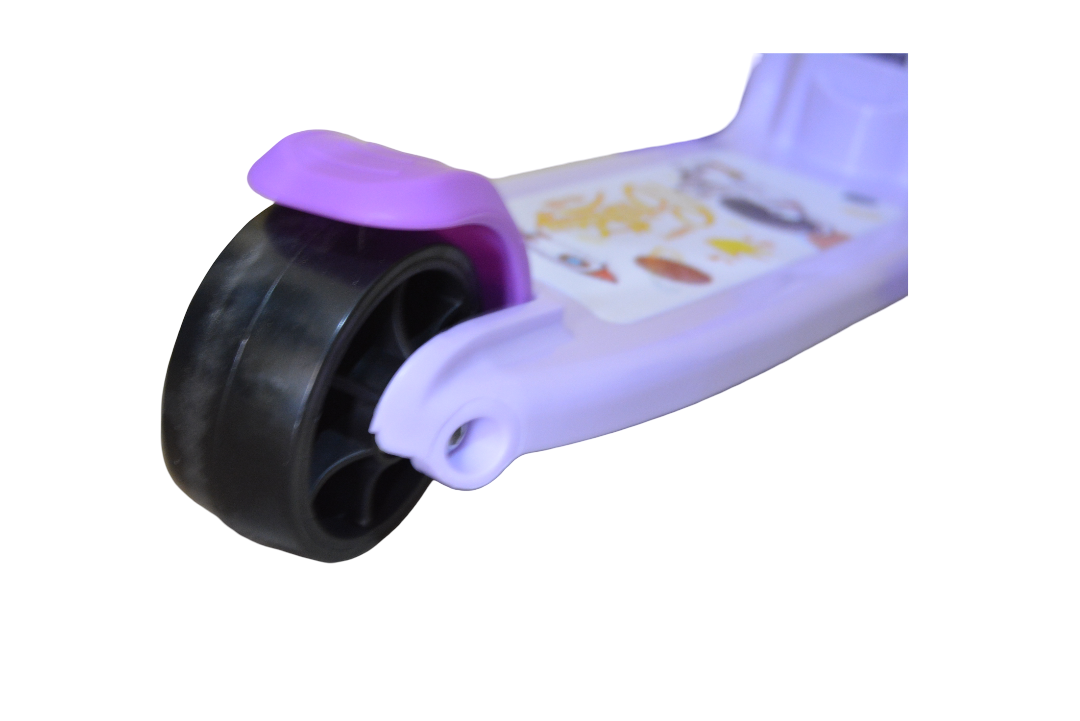 Kuromi Scooter, 4 Height Adjustable Kick Scooter for Boys & Girls Ages 3-13, Foldable & Portable Outdoor Toy (Assorted Color, Sold as single)