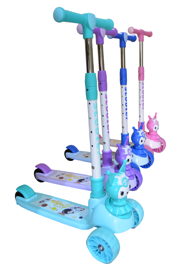 Kuromi Scooter, 4 Height Adjustable Kick Scooter for Boys & Girls Ages 3-13, Foldable & Portable Outdoor Toy (Assorted Color, Sold as single)