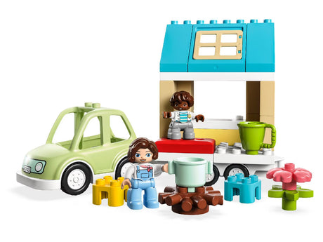 LEGO DUPLO Family House on Wheels 10986 Building Kit 31 Pieces