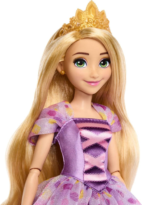 Disney Princess Birthday Celebration Rapunzel Deluxe Fashion Doll