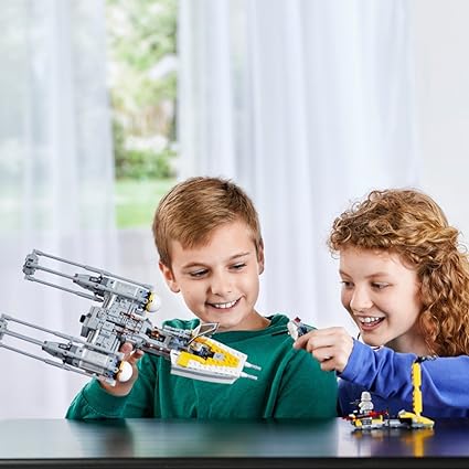 LEGO Star Wars Y-Wing Starfighter (691 Pieces) - 75172